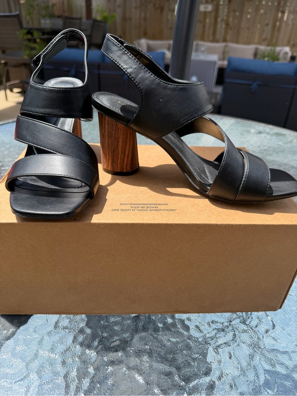 London Fog Black Leather Crisscross Block Heel Sandals